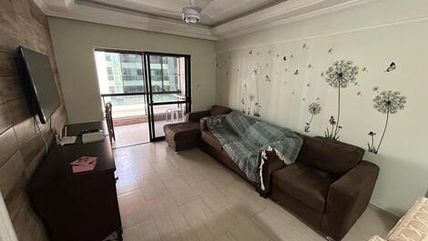 BEAUTIFUL AND COMFORTABLE APARTMENT FACING THE SEA