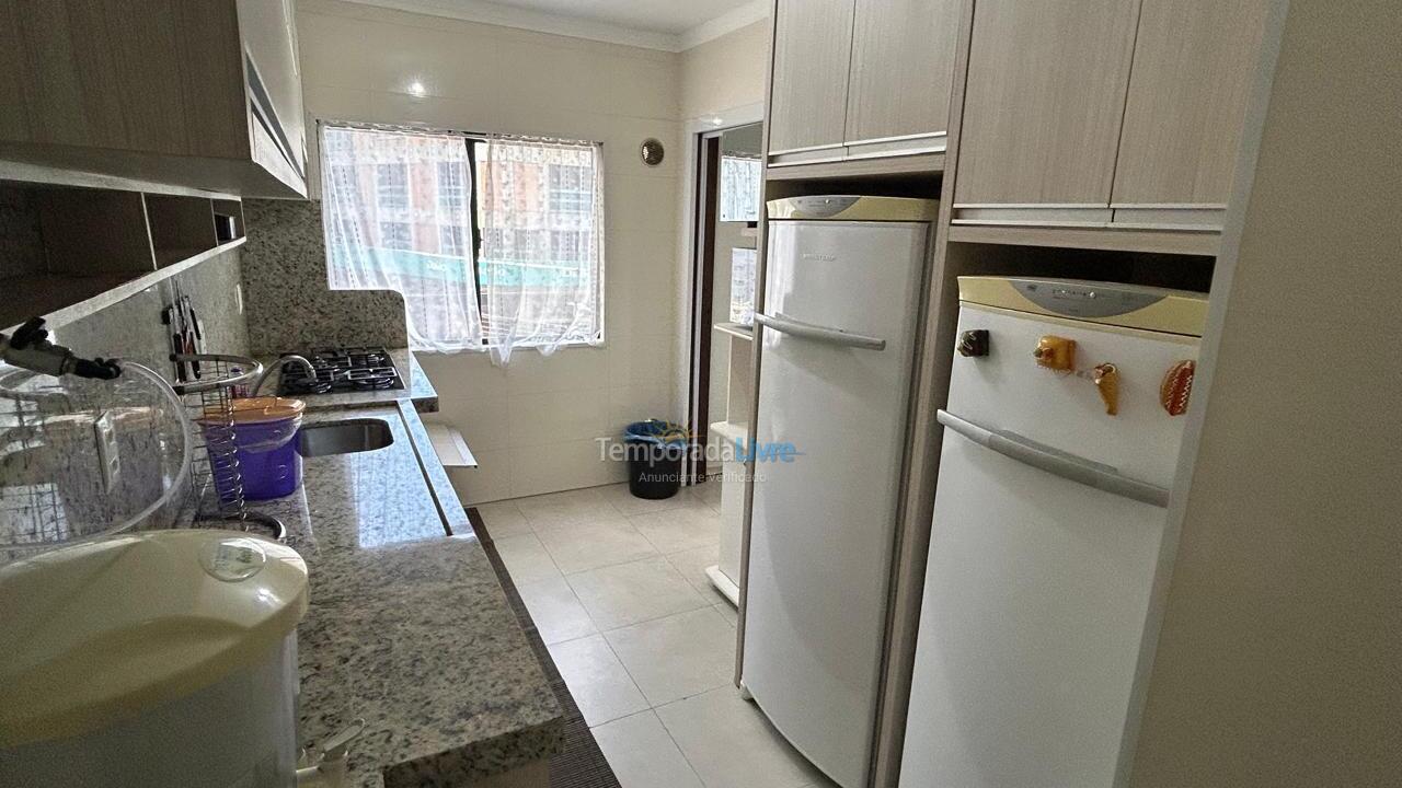 Apartment for vacation rental in Itapema (Centro)