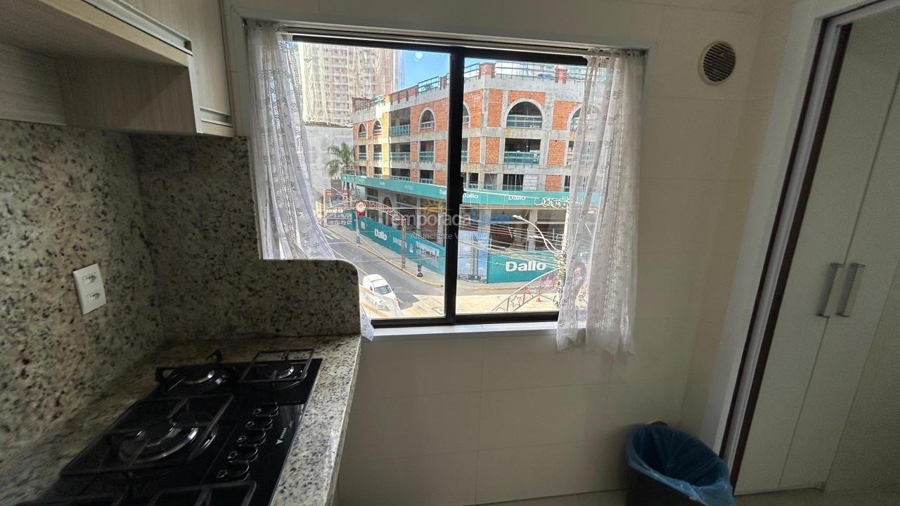 Apartment for vacation rental in Itapema (Centro)