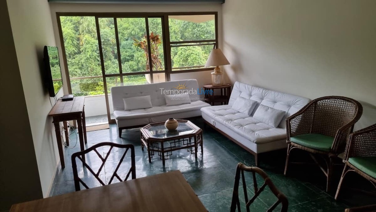 Apartamento para aluguel de temporada em Guarujá (Pitangueiras)