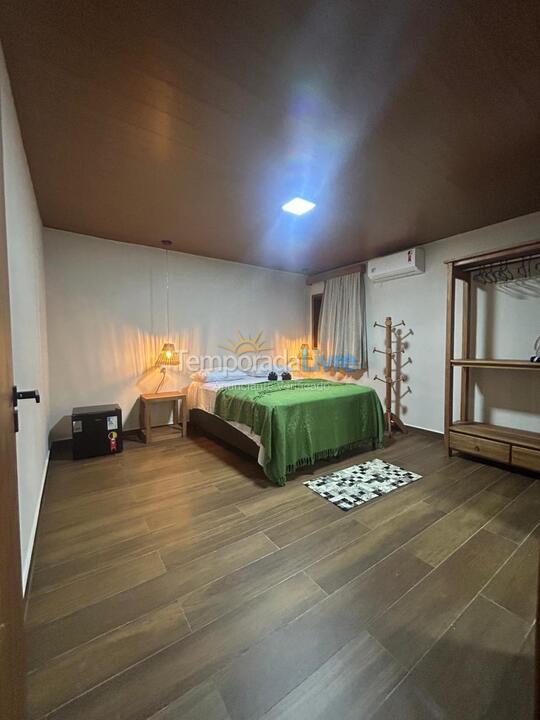 Casa para aluguel de temporada em Maceió (Ipioca Hibiscus)