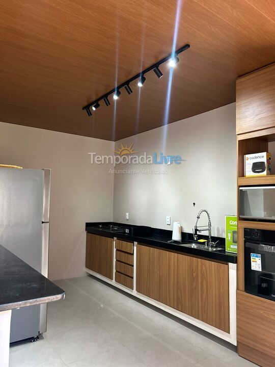 Casa para aluguel de temporada em Maceió (Ipioca Hibiscus)