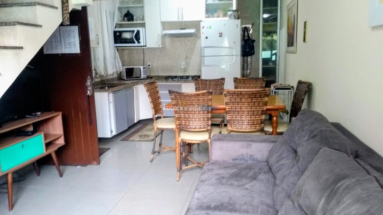 Apartamento para aluguel de temporada em Florianopolis (Praia dos Ingleses)