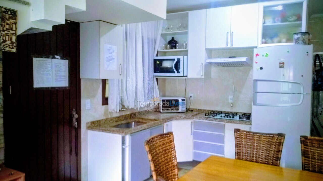 Apartamento para aluguel de temporada em Florianopolis (Praia dos Ingleses)
