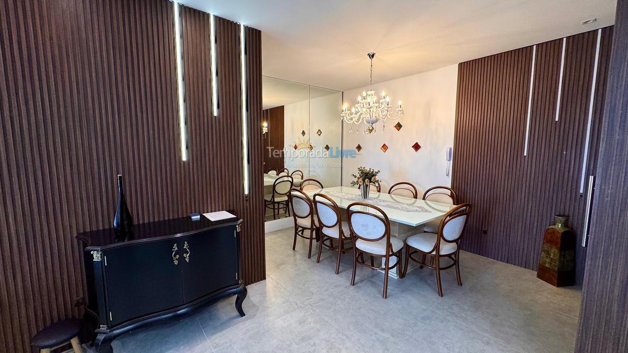 Casa para aluguel de temporada em Florianopolis (Praia dos Ingleses)