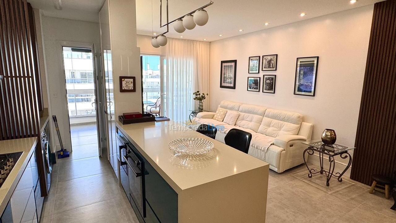 Casa para aluguel de temporada em Florianopolis (Praia dos Ingleses)