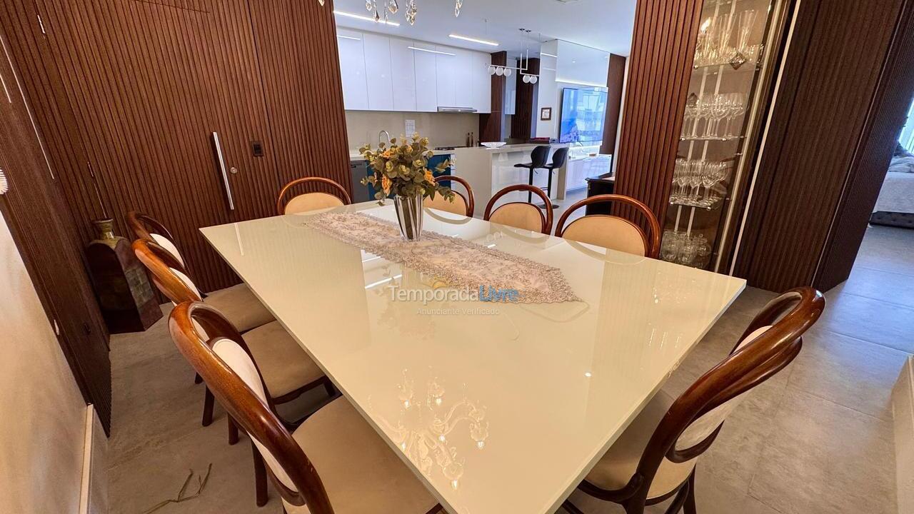 Casa para aluguel de temporada em Florianopolis (Praia dos Ingleses)