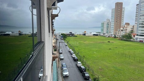 Apartamento para alugar em Itapema - Meia Praia