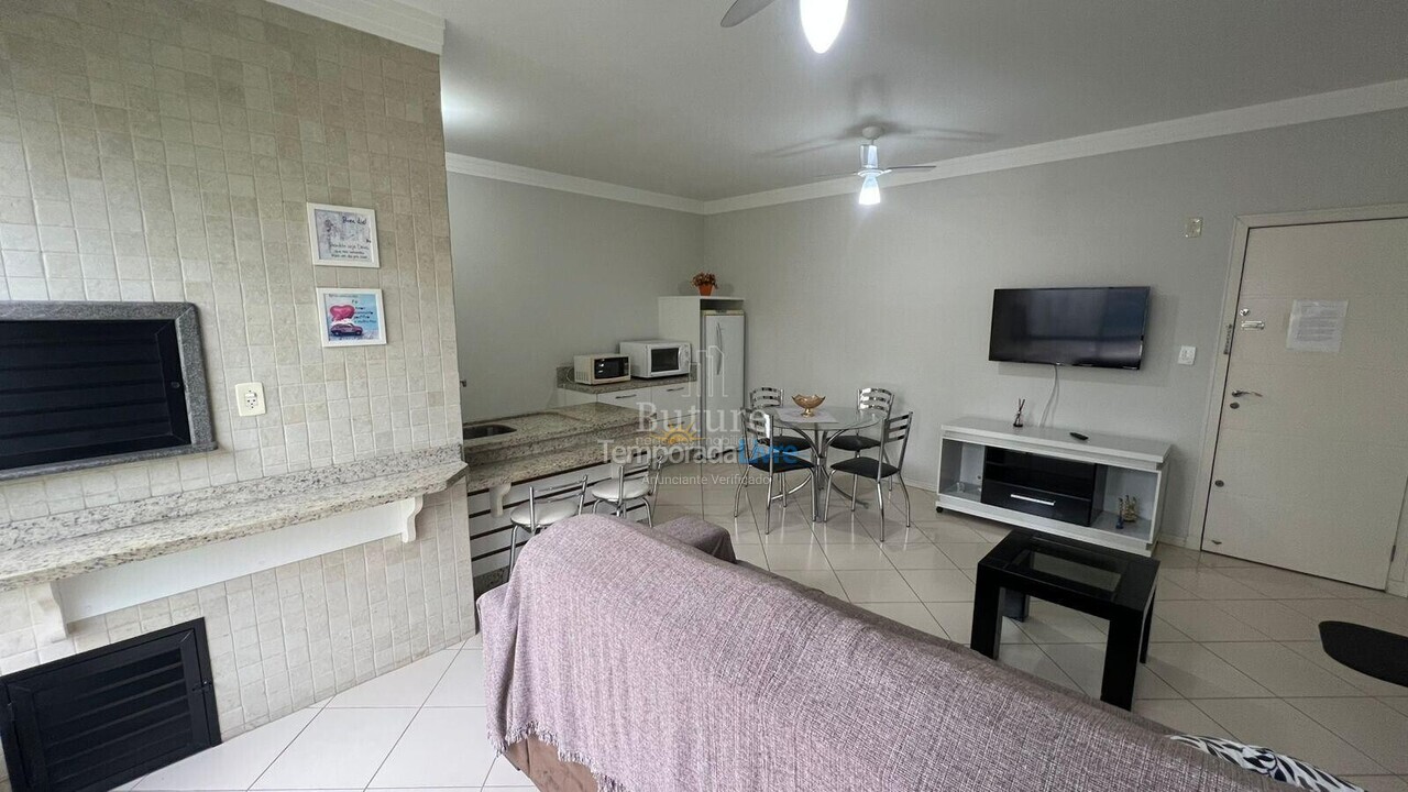 Apartment for vacation rental in Itapema (Meia Praia)