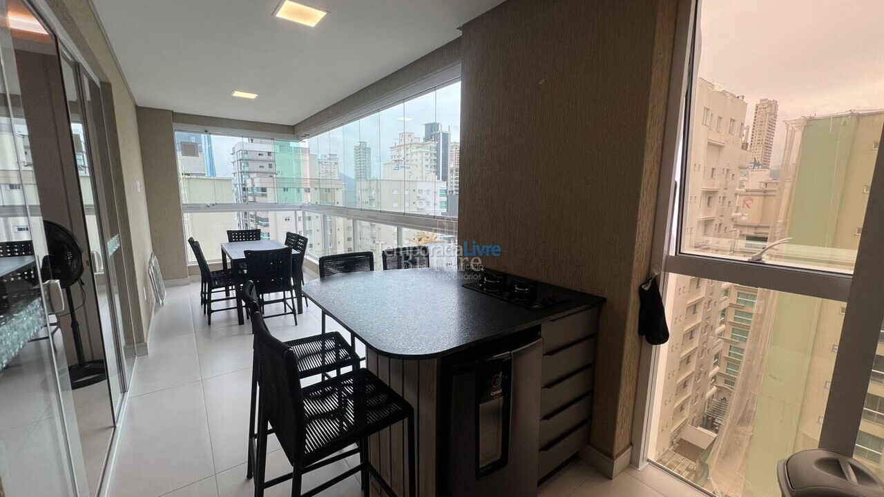 Apartamento para aluguel de temporada em Itapema (Meia Praia)