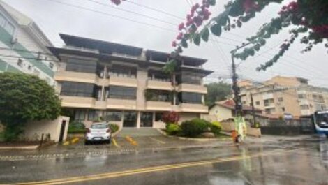 Beachfront Apartment in Canajurê