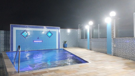 MINI POUSADA COM PISCINA, HIDRO E PRAINHA PÉ NA AREIA 😂⛱️🏊🏻