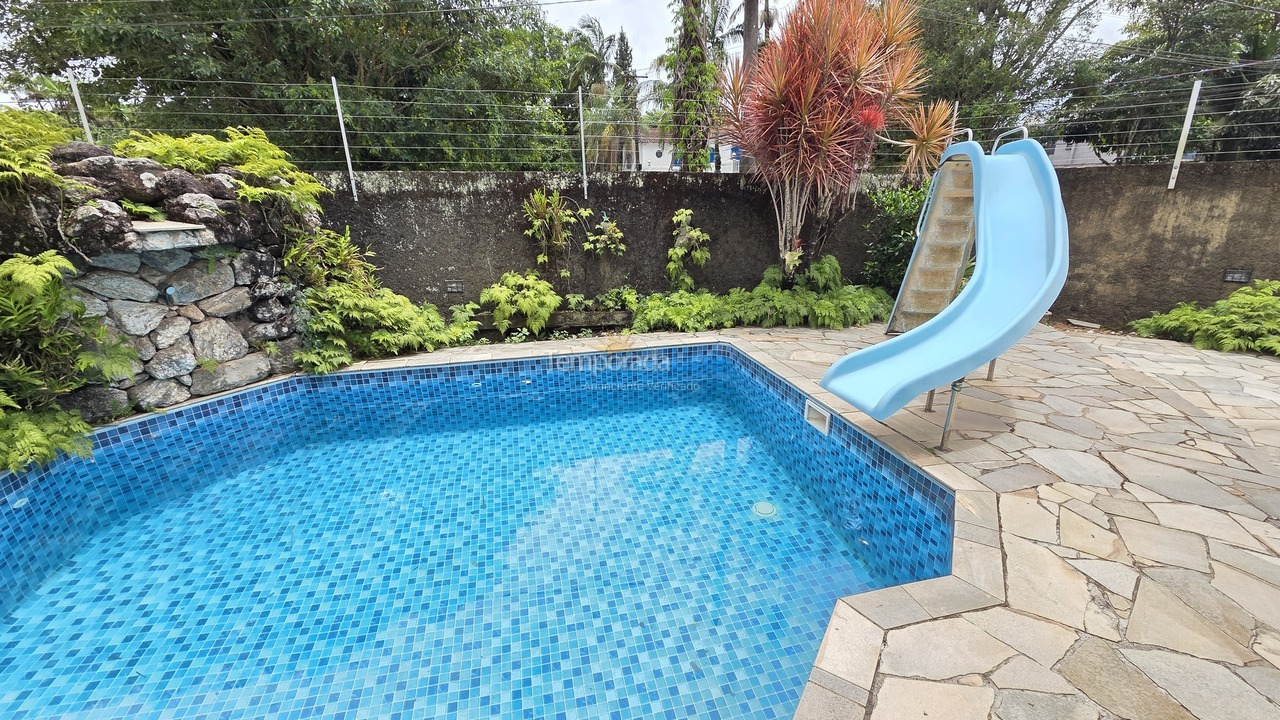 Casa para aluguel de temporada em Guarujá (Enseada)