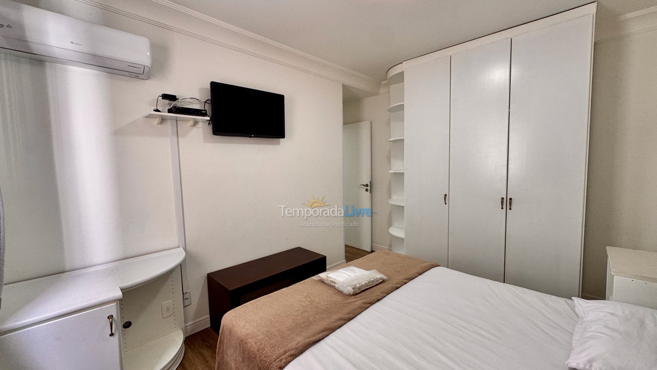 Apartment for vacation rental in Balneário Camboriú (Praia Central)