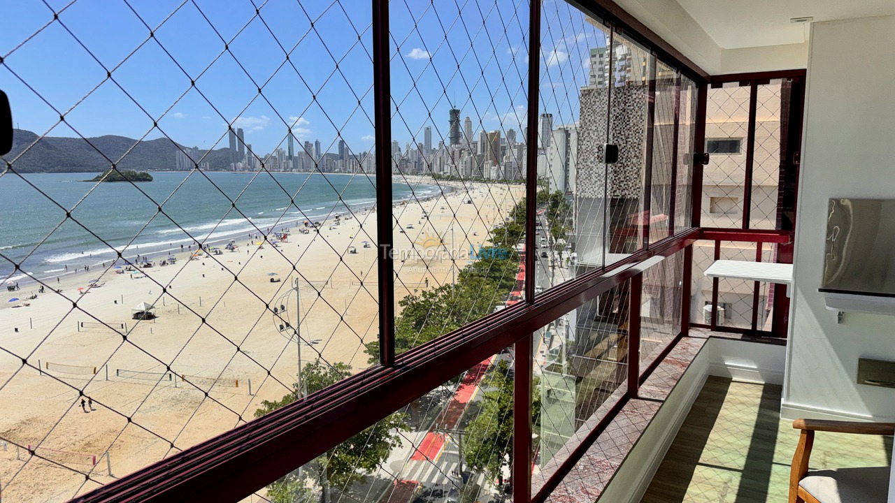 Apartment for vacation rental in Balneário Camboriú (Praia Central)