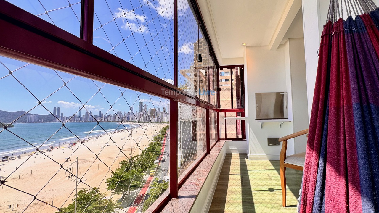 Apartment for vacation rental in Balneário Camboriú (Praia Central)