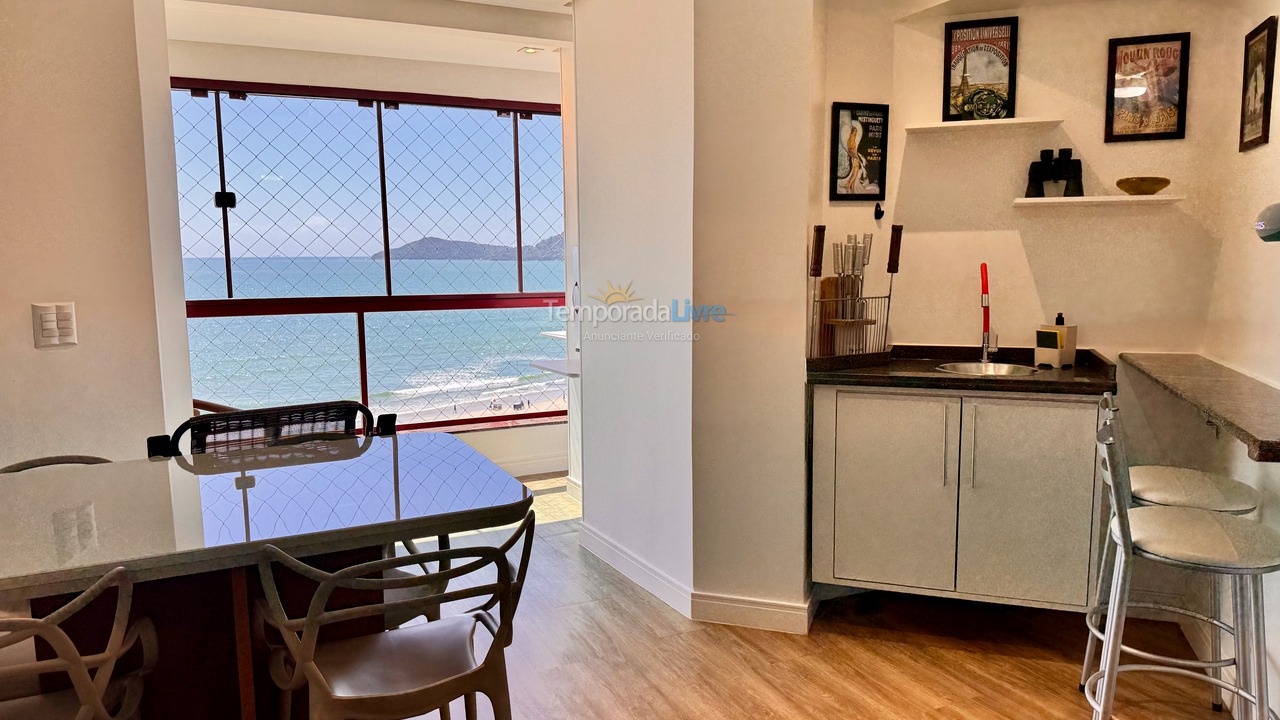 Apartment for vacation rental in Balneário Camboriú (Praia Central)