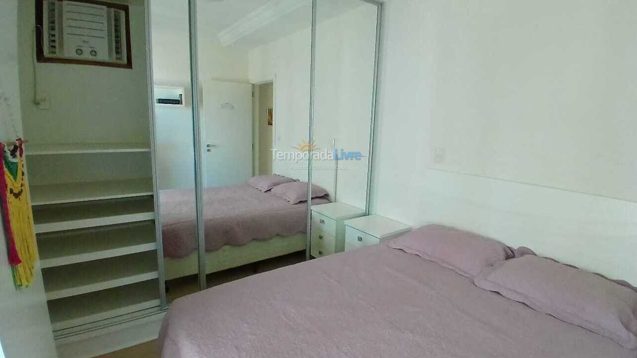 Apartamento para aluguel de temporada em Itapema (Meia Praia)