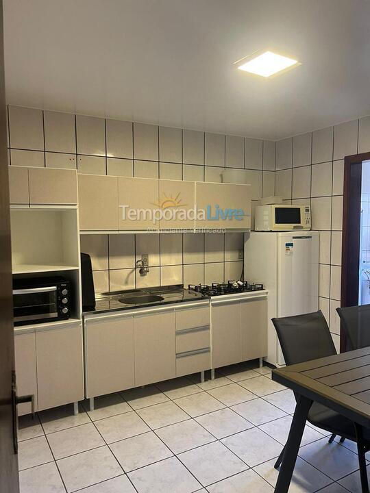 Apartamento para alquiler de vacaciones em Itapema (Meia Praia)