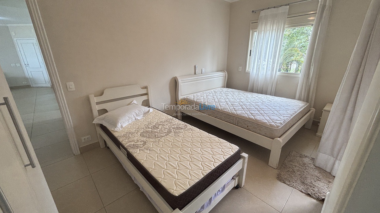 Apartamento para aluguel de temporada em Bertioga (Riviera de São Lourenço)