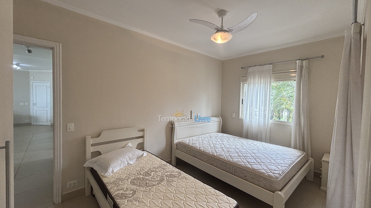 Apartamento para aluguel de temporada em Bertioga (Riviera de São Lourenço)