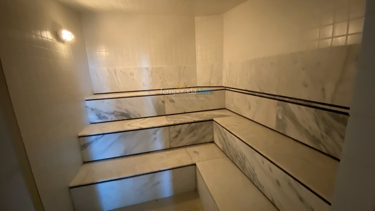 Apartamento para aluguel de temporada em Bertioga (Riviera de São Lourenço)