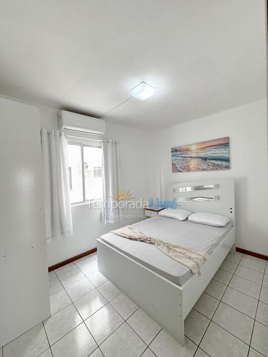 Apartamento para alquiler de vacaciones em Itapema (Meia Praia)