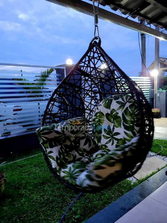 Casa para aluguel de temporada em Cabo Frio (Unamar)