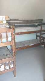 🏖️ CASA EN ALQUILER CON PISCINA Y DEPENDENCIA EN MONGAGUÁ – SP 🌊