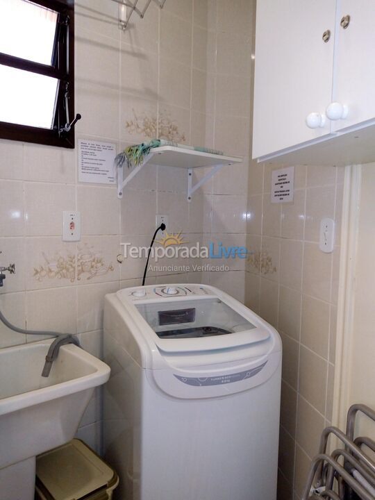 Apartamento para aluguel de temporada em Ubatuba (Praia das Toninhas)