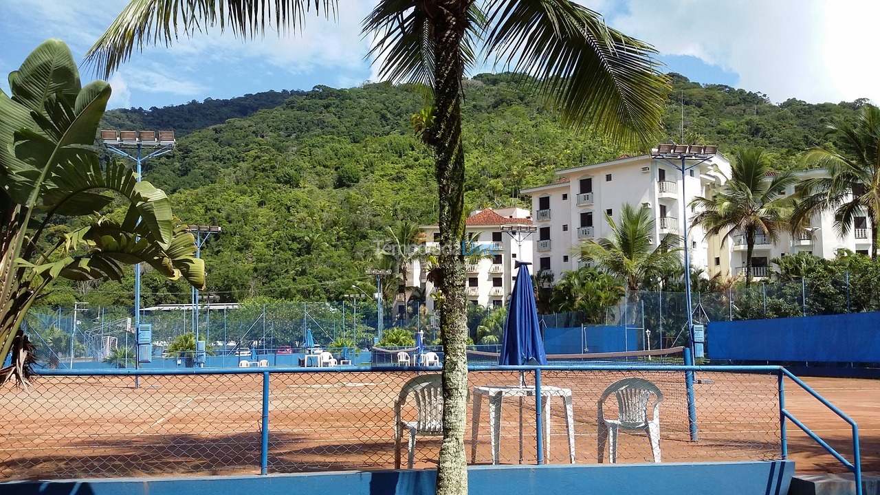 Apartamento para aluguel de temporada em Ubatuba (Praia das Toninhas)