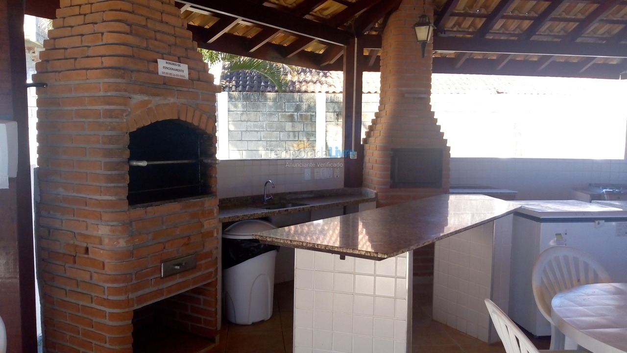 Apartamento para aluguel de temporada em Ubatuba (Praia das Toninhas)