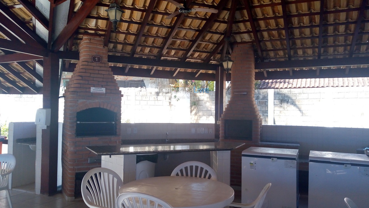 Apartamento para aluguel de temporada em Ubatuba (Praia das Toninhas)