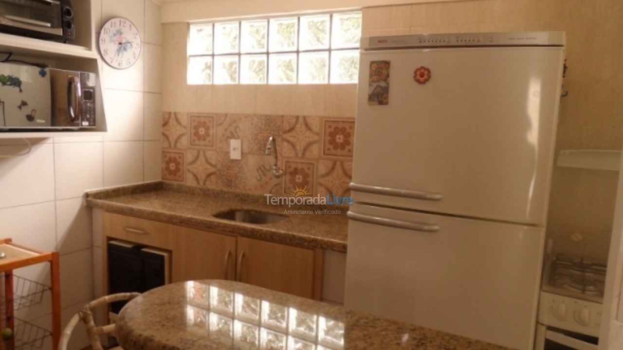 Apartamento para aluguel de temporada em Florianópolis (Jurere Tradicional)