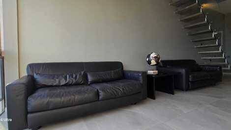 Penhouse com piscina privativa