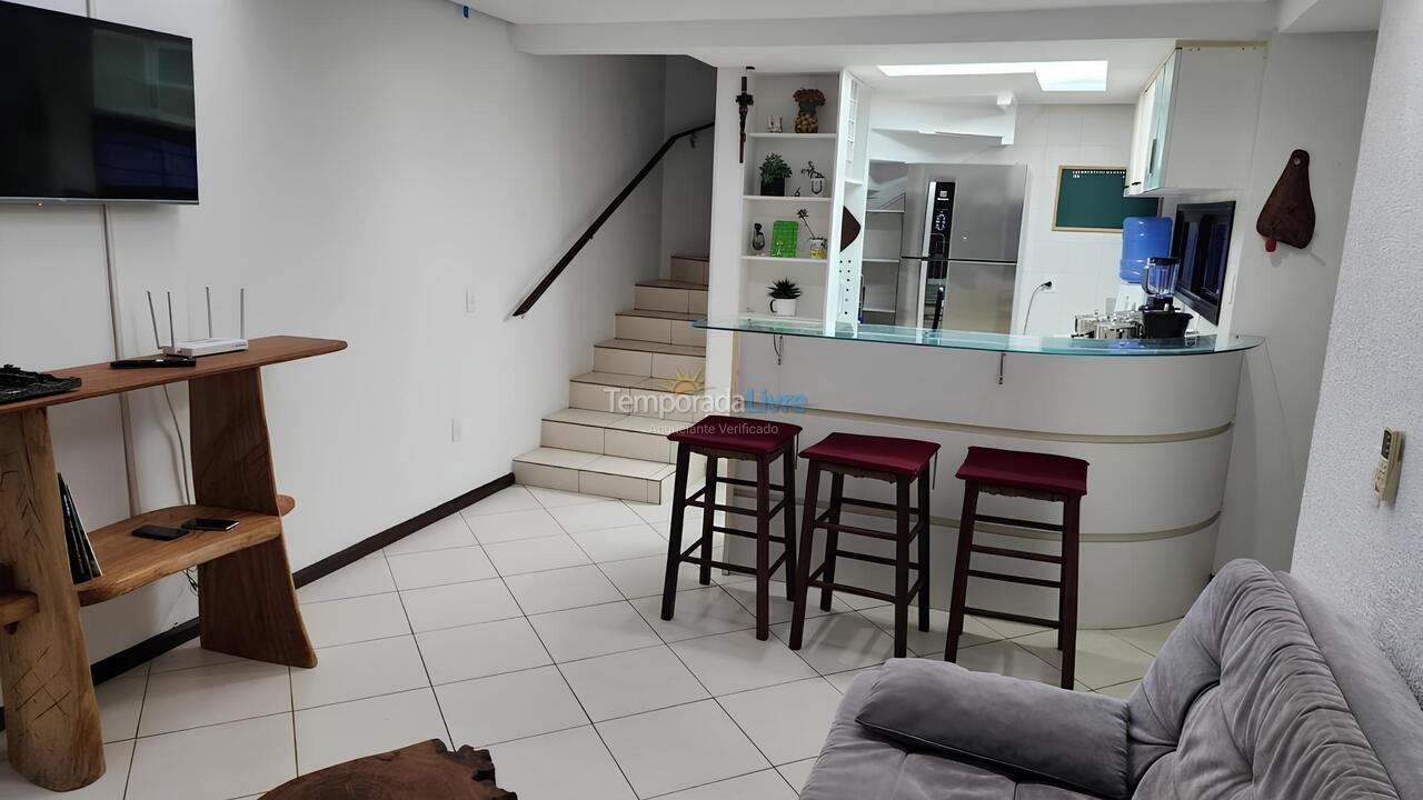 Casa para aluguel de temporada em Florianopolis (Canasvieiras)