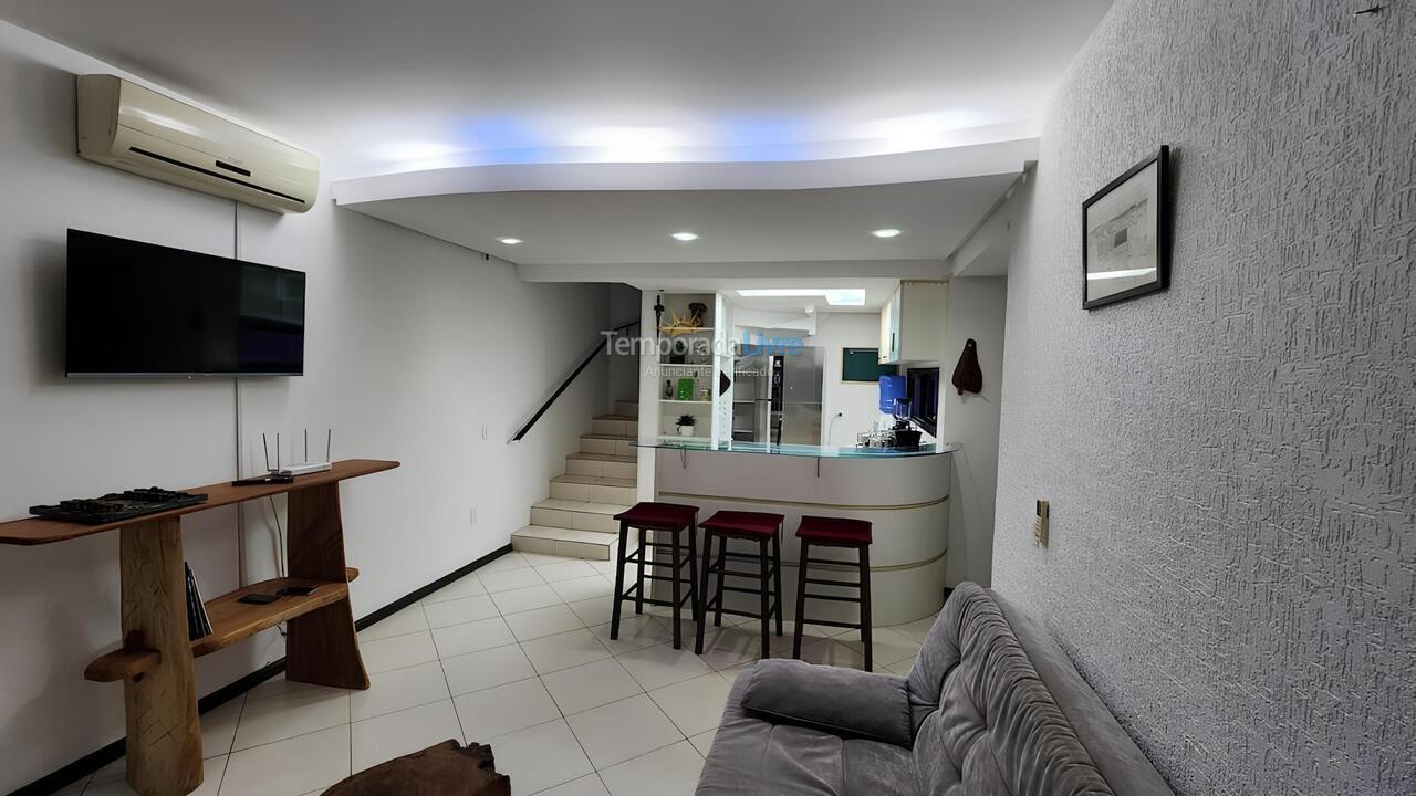 Casa para aluguel de temporada em Florianopolis (Canasvieiras)