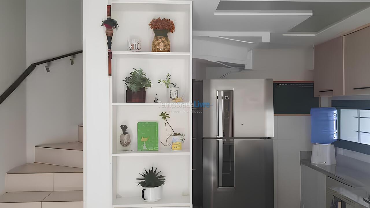 Casa para aluguel de temporada em Florianopolis (Canasvieiras)