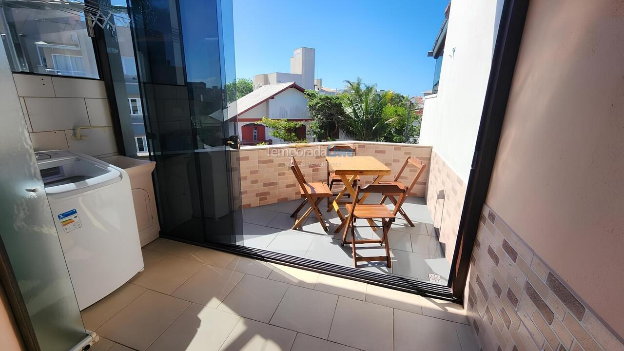 Casa para aluguel de temporada em Florianopolis (Canasvieiras)