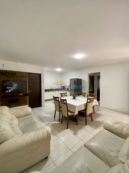 Casa para alquiler de vacaciones em Bombinhas (Praia de Bombas)