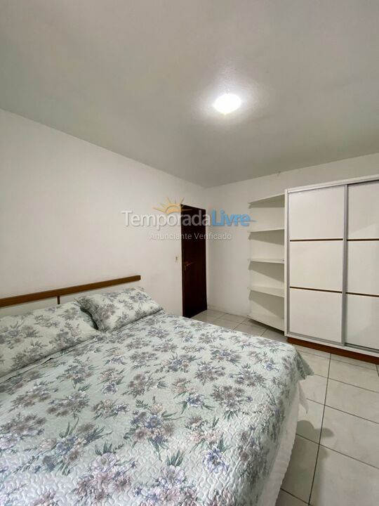 Casa para alquiler de vacaciones em Bombinhas (Praia de Bombas)