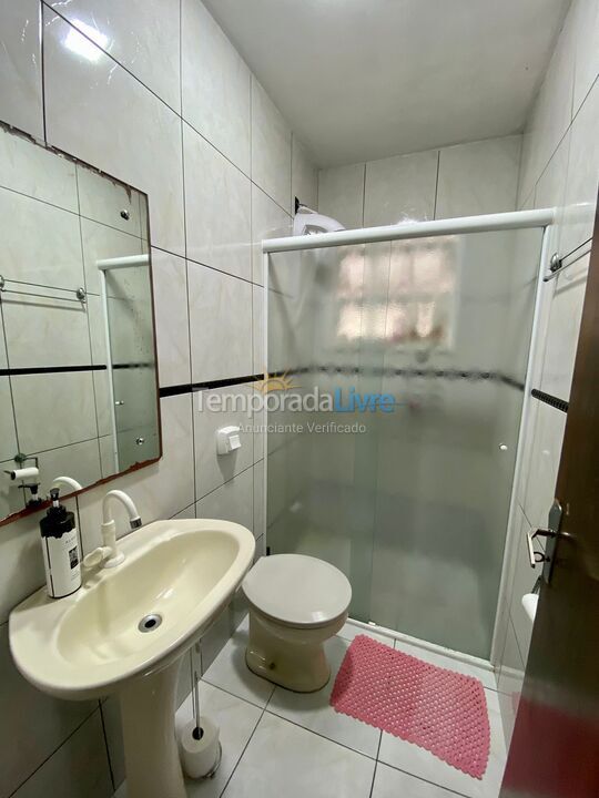 Casa para alquiler de vacaciones em Bombinhas (Praia de Bombas)