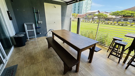 Casa Perfeita para Famílias – Suíte, Ar-Condicionado e Quintal Amplo