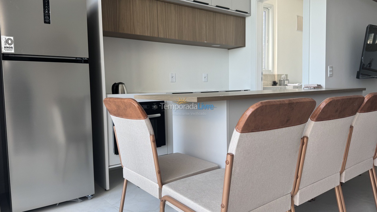 Casa para aluguel de temporada em Bombinhas (Praia de Bombas)