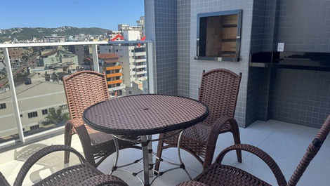 Lujoso departamento de 2 suits con vista al mar