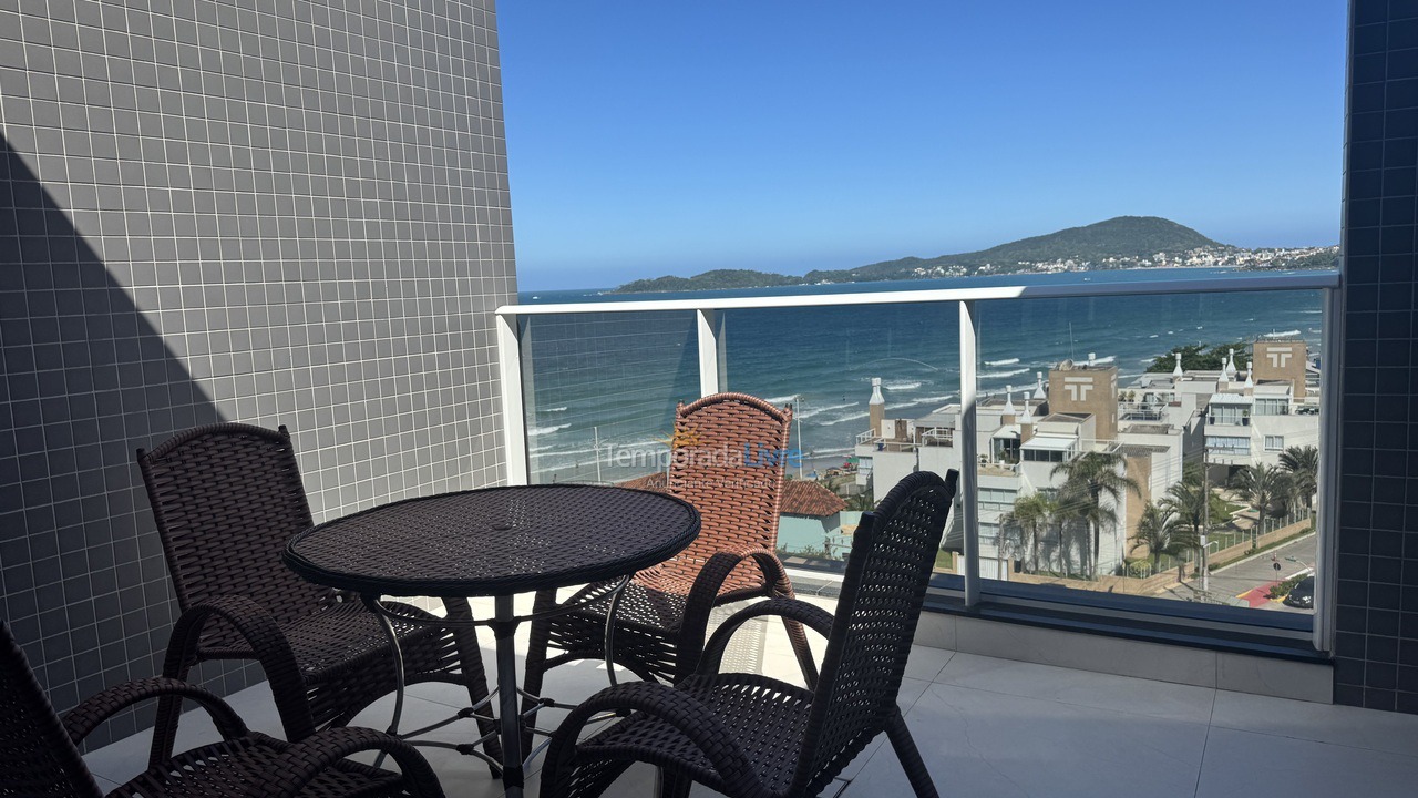 Casa para aluguel de temporada em Bombinhas (Praia de Bombas)