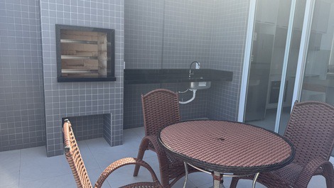 Lujoso departamento de 2 suits con vista al mar