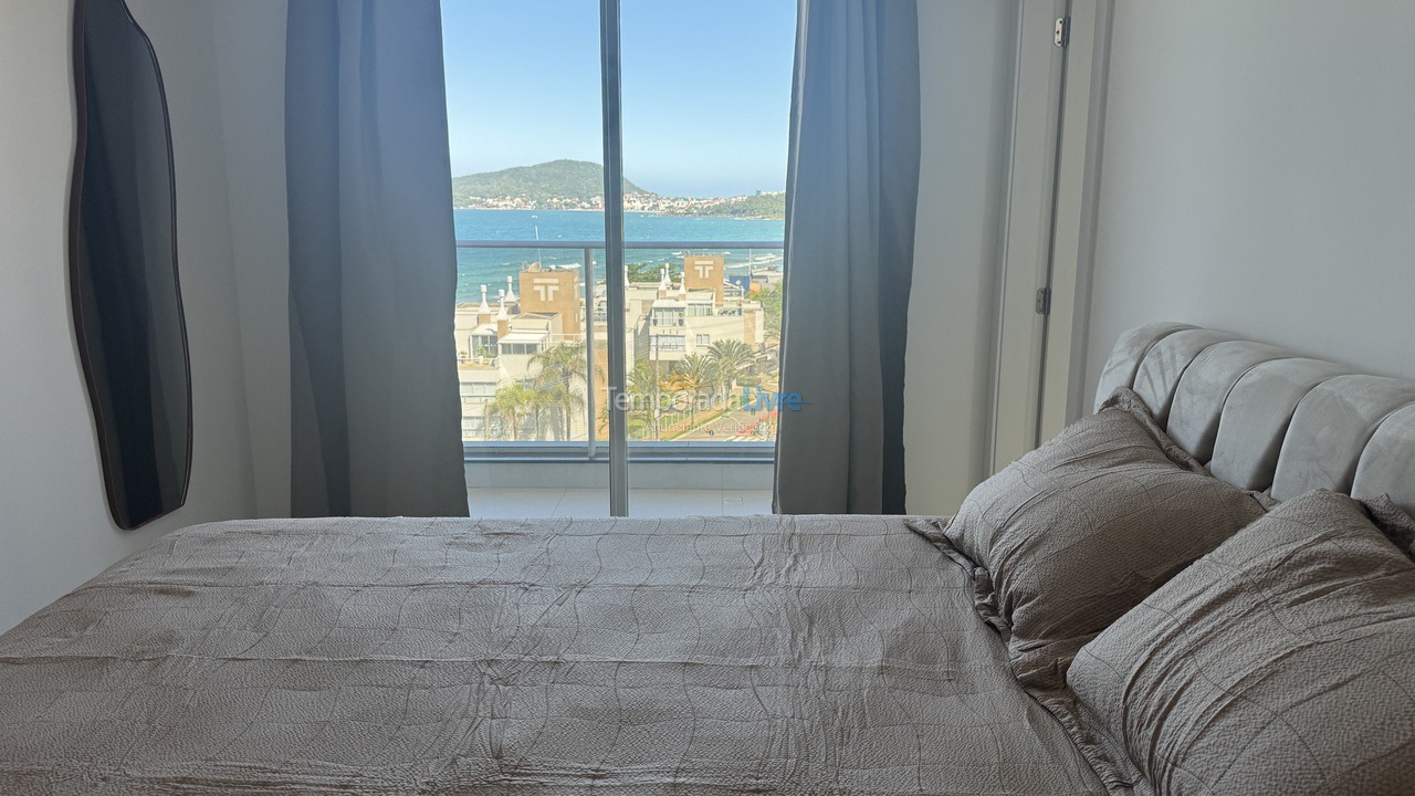 Casa para aluguel de temporada em Bombinhas (Praia de Bombas)