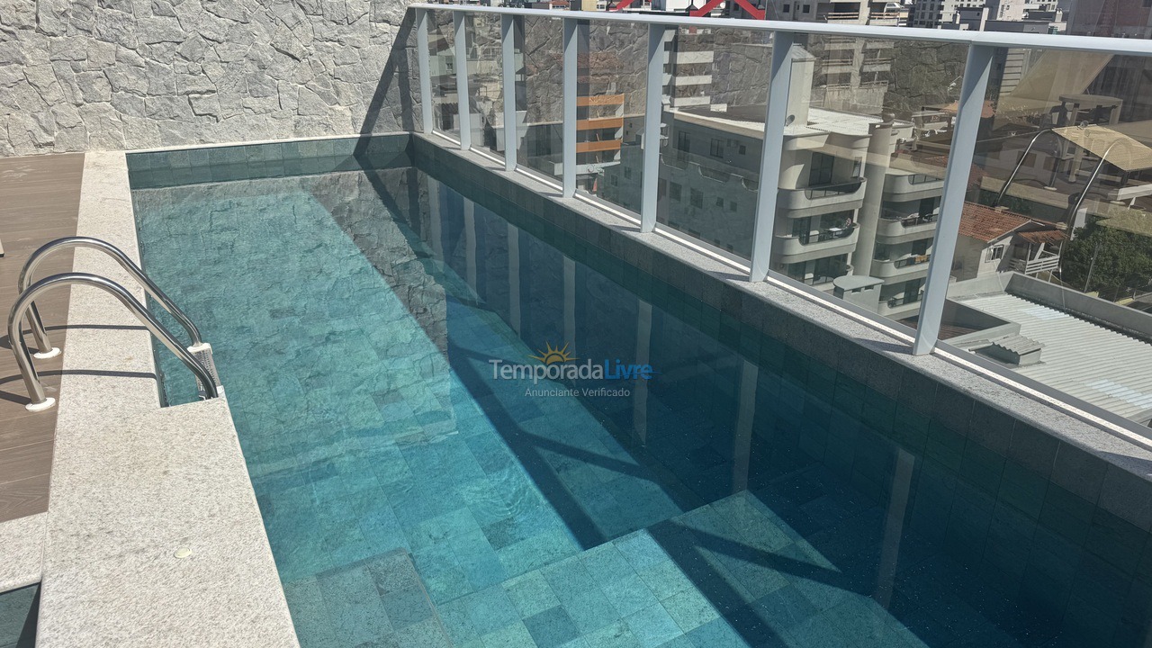 Casa para aluguel de temporada em Bombinhas (Praia de Bombas)