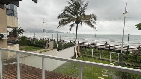 Casa para alugar em Itapema - Estreito